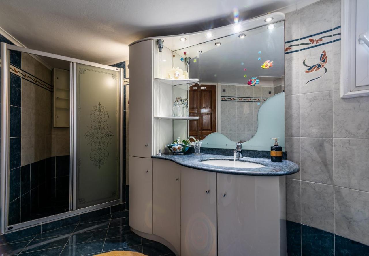 Willa Melisses Sea View House Plaka  Zewnętrze zdjęcie