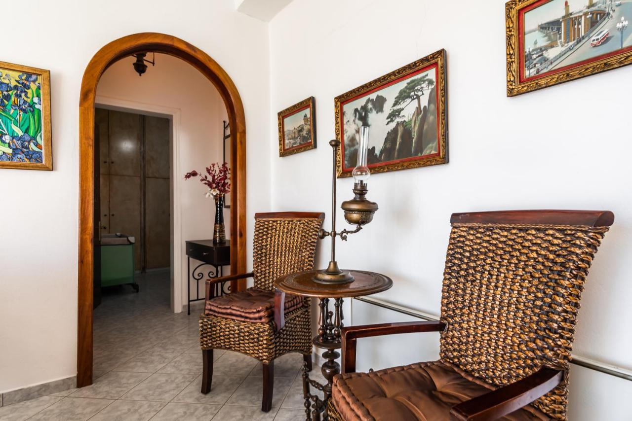 Willa Melisses Sea View House Plaka  Zewnętrze zdjęcie